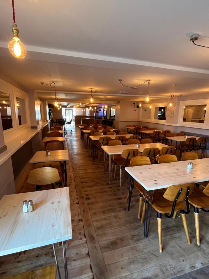 Hampton Hotel & Restaurant Llandrindod Wells Exteriér fotografie