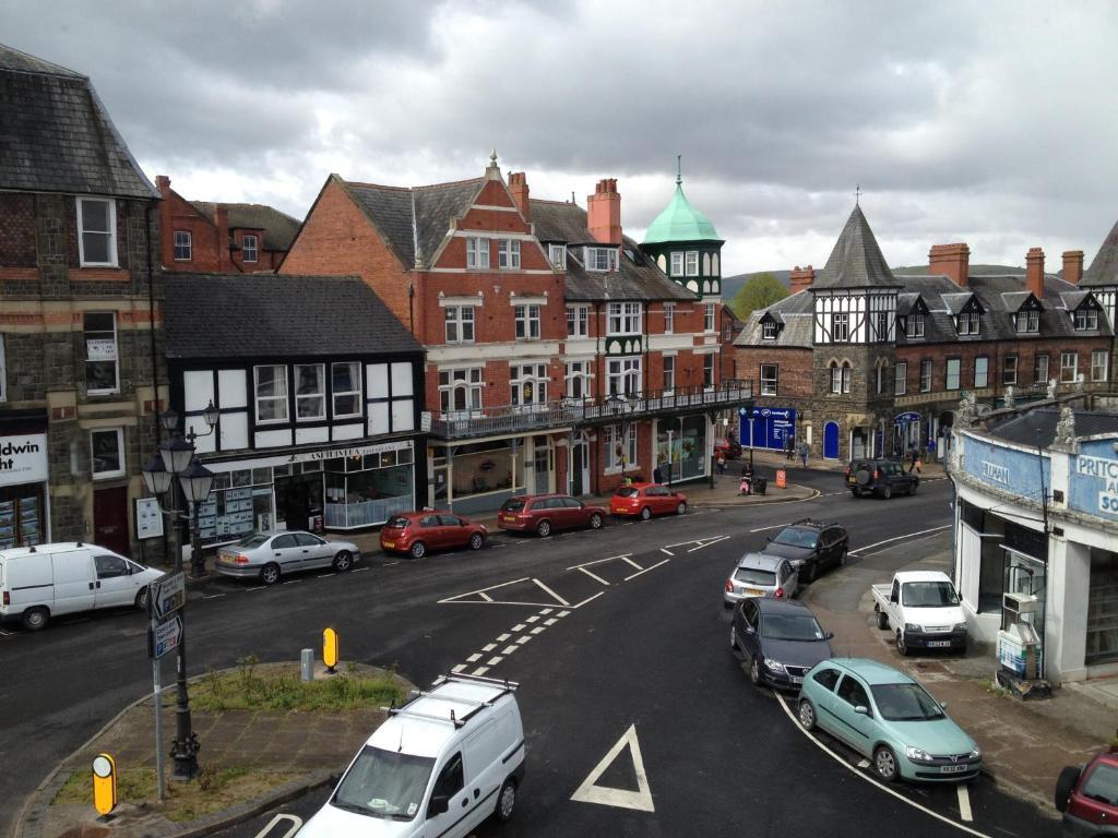 Hampton Hotel & Restaurant Llandrindod Wells Exteriér fotografie